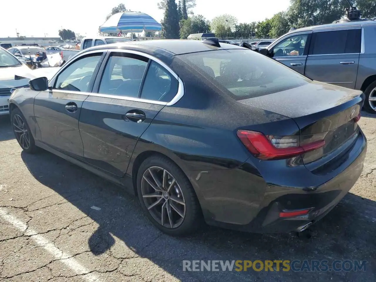 2 Photograph of a damaged car 3MW5R1J04L8B26370 BMW 3 SERIES 2020