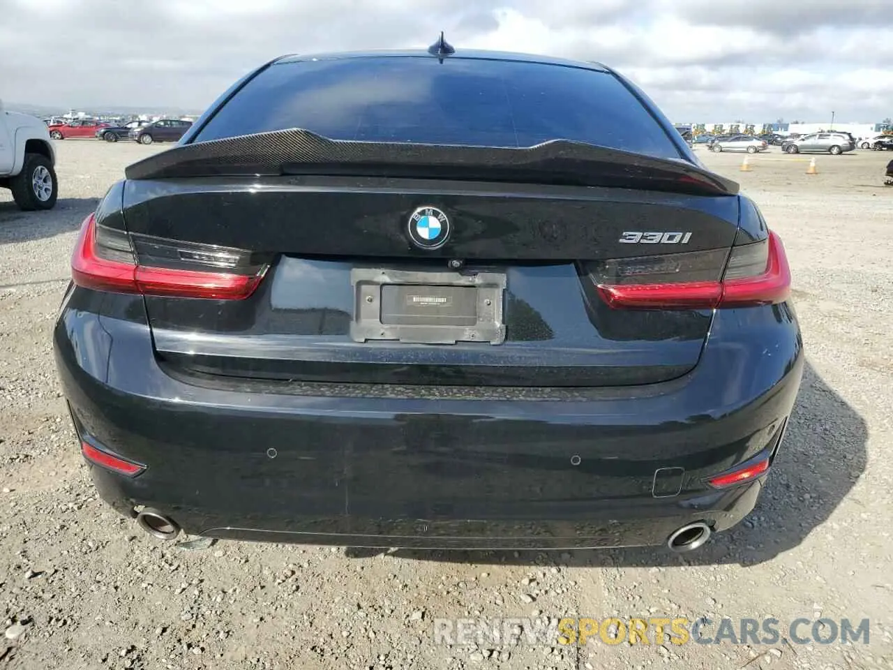 6 Photograph of a damaged car 3MW5R1J04L8B35196 BMW 3 SERIES 2020