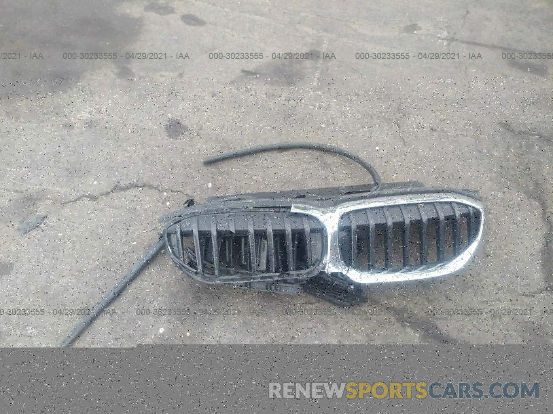 11 Photograph of a damaged car 3MW5R1J05L8B07679 BMW 3 SERIES 2020