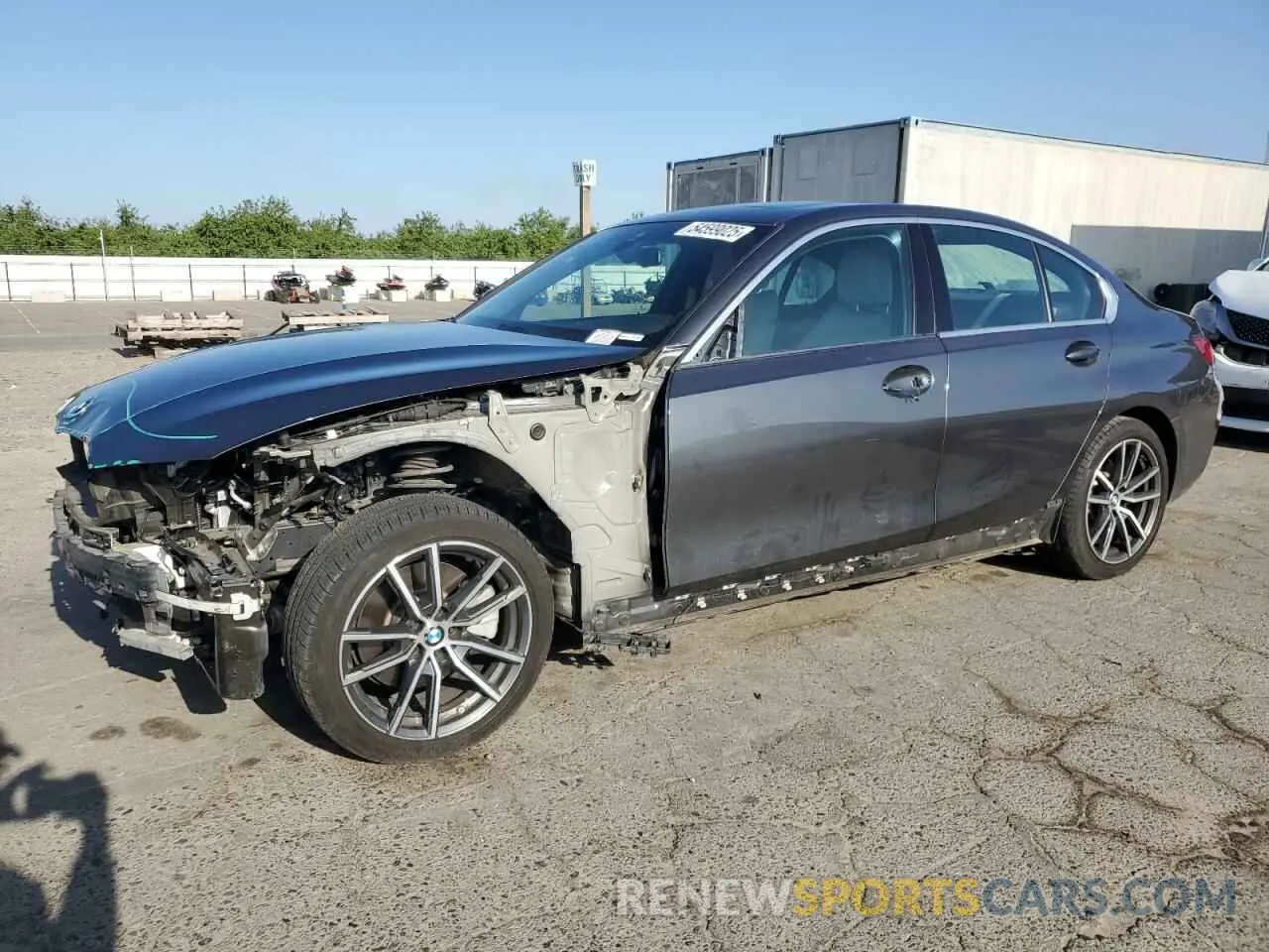 1 Photograph of a damaged car 3MW5R1J05L8B10386 BMW 3 SERIES 2020