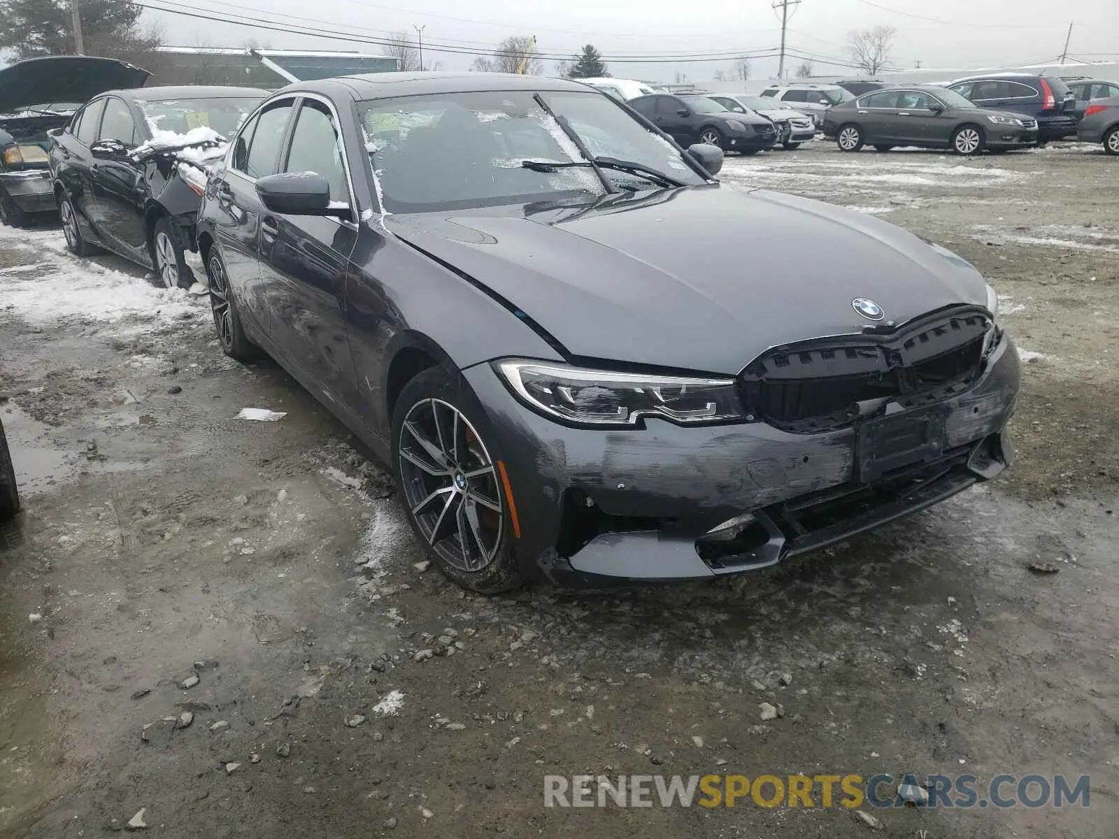 9 Photograph of a damaged car 3MW5R1J05L8B23378 BMW 3 SERIES 2020