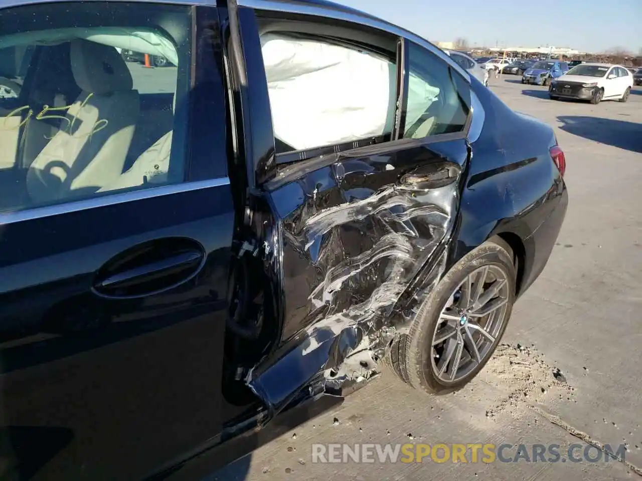 9 Photograph of a damaged car 3MW5R1J05L8B37751 BMW 3 SERIES 2020