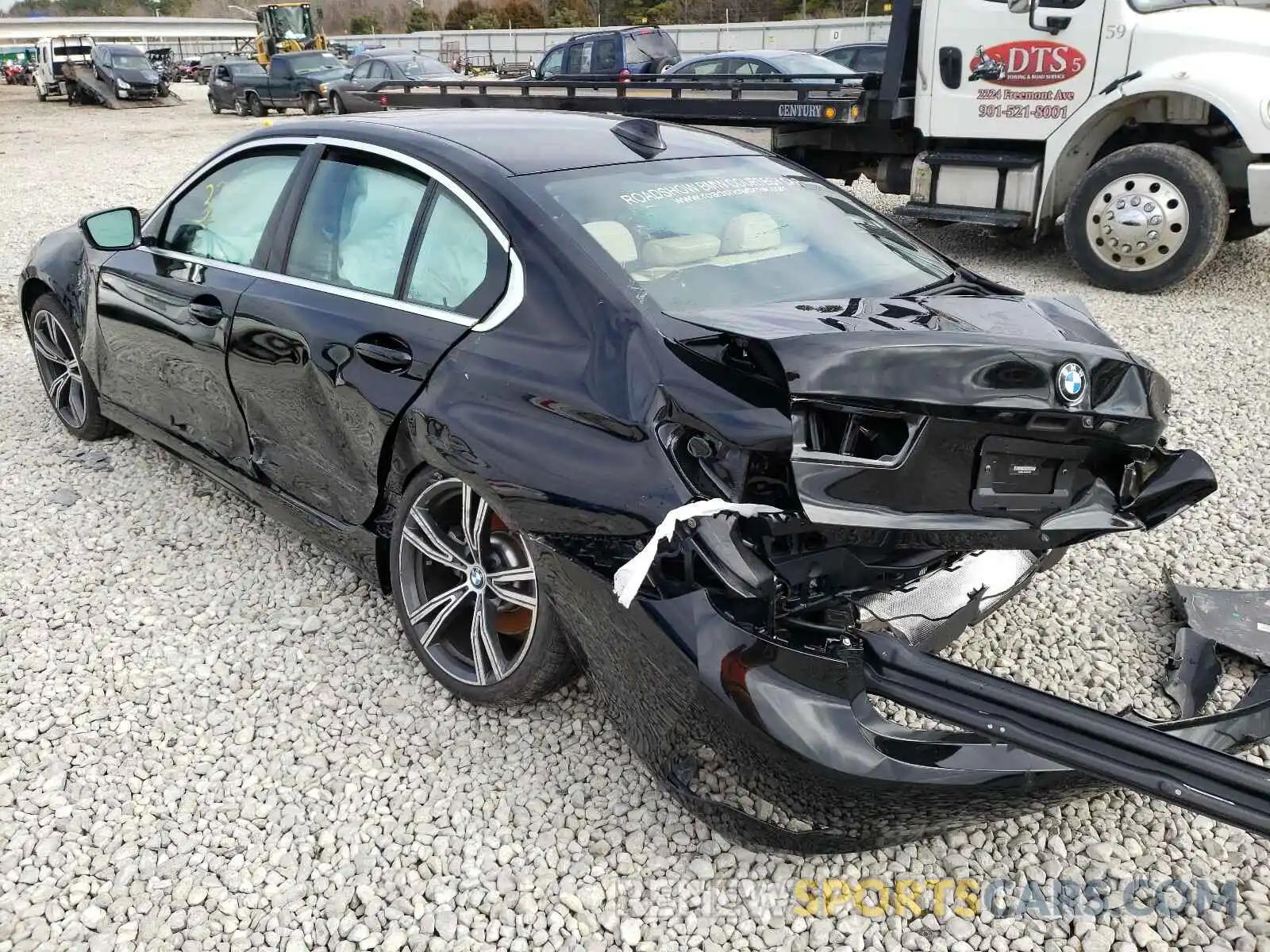 3 Photograph of a damaged car 3MW5R1J05L8B42898 BMW 3 SERIES 2020