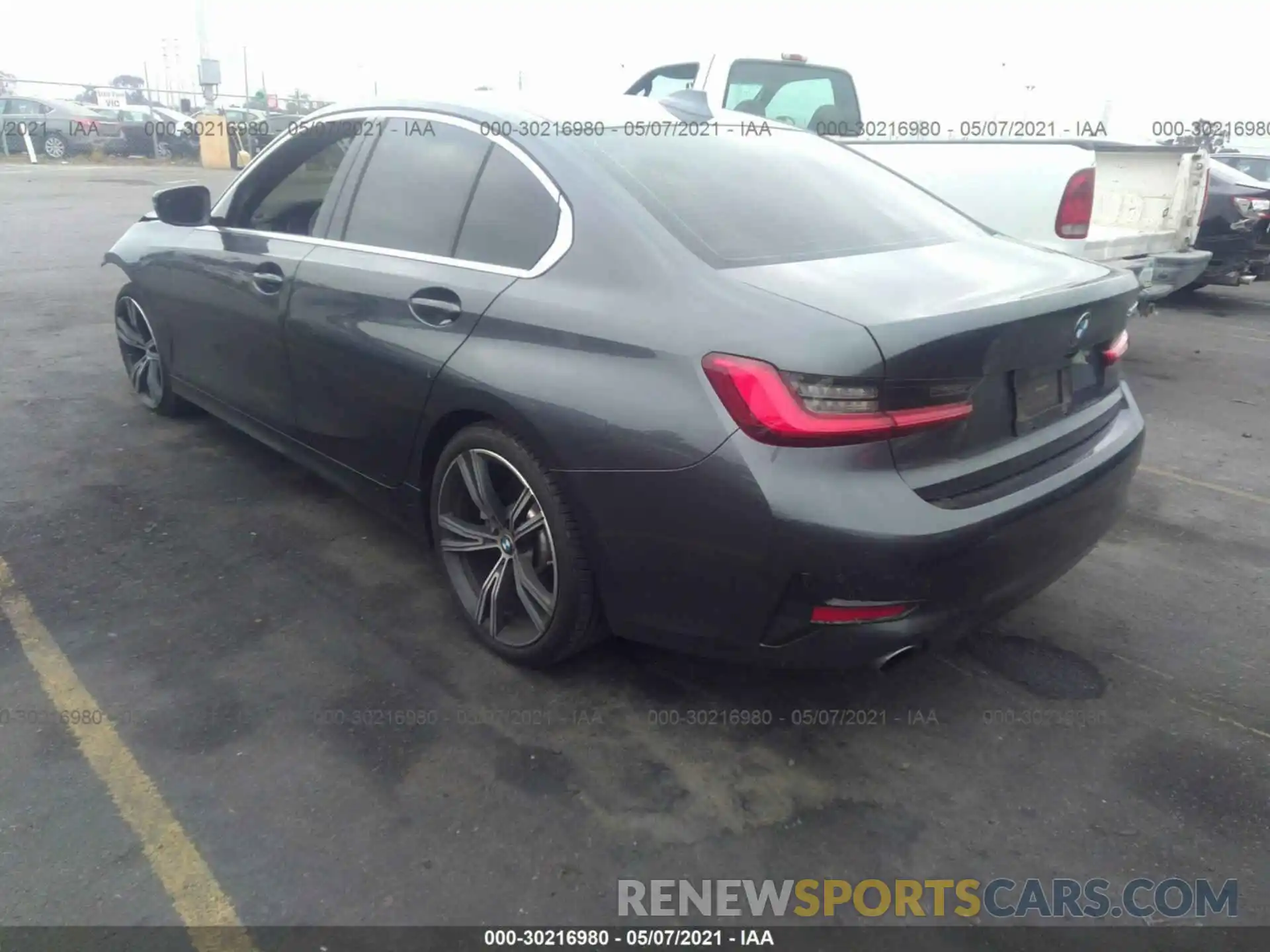 3 Photograph of a damaged car 3MW5R1J06L8B16505 BMW 3 SERIES 2020