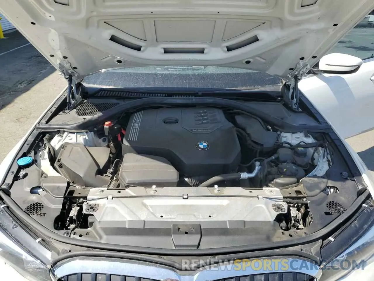 11 Photograph of a damaged car 3MW5R1J06L8B28296 BMW 3 SERIES 2020