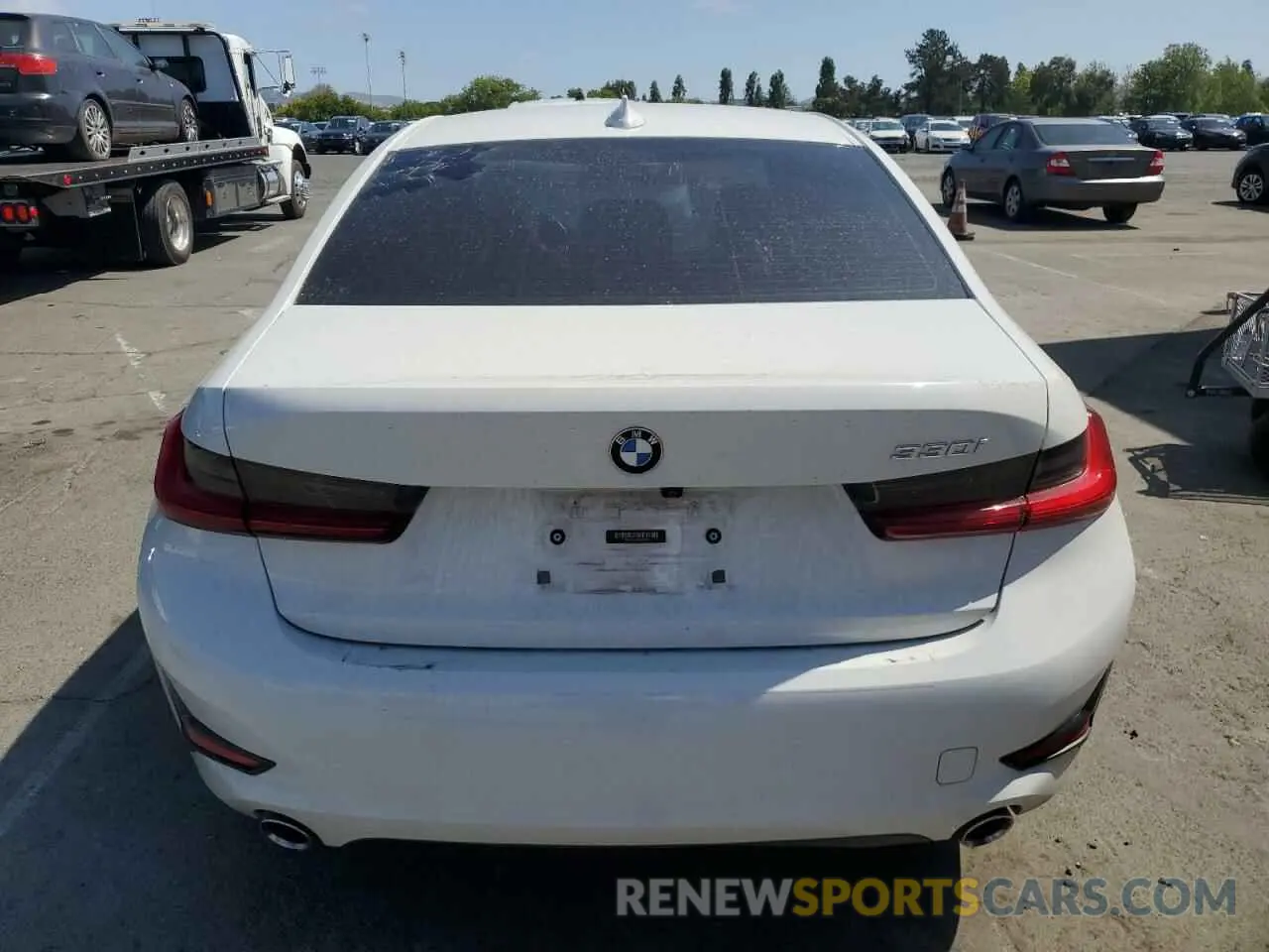6 Photograph of a damaged car 3MW5R1J06L8B28296 BMW 3 SERIES 2020