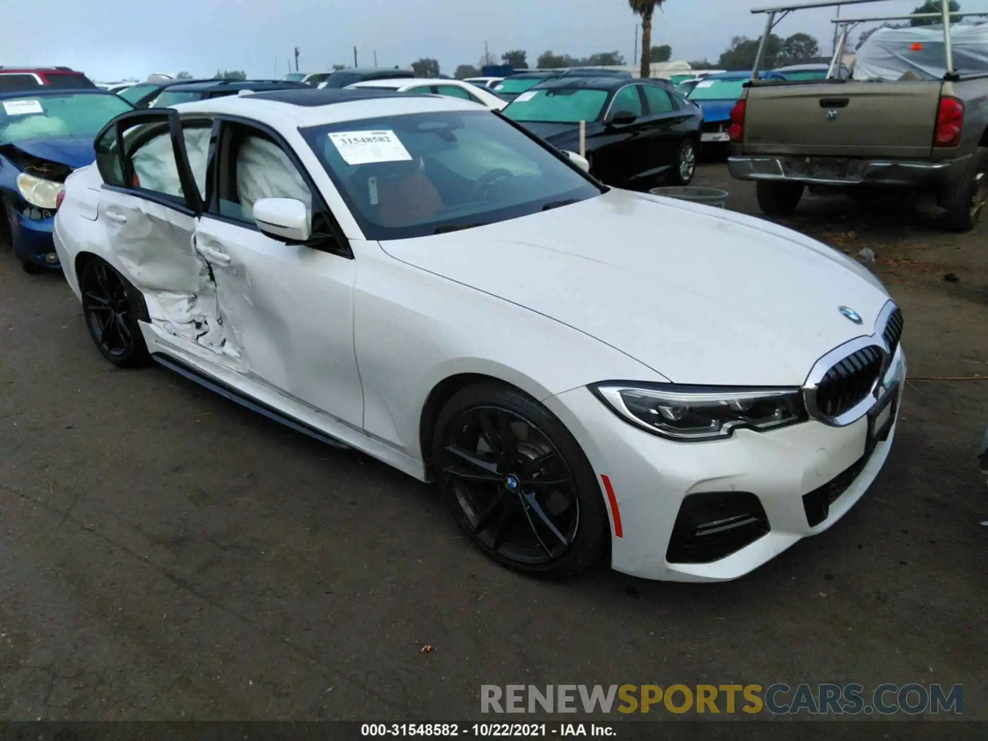 1 Photograph of a damaged car 3MW5R1J07L8B05495 BMW 3 SERIES 2020