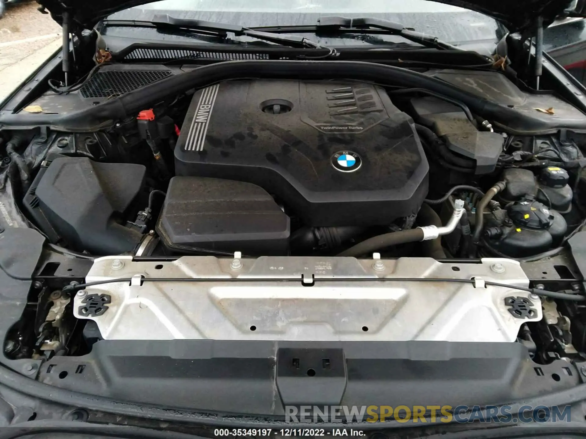 10 Photograph of a damaged car 3MW5R1J07L8B05660 BMW 3 SERIES 2020