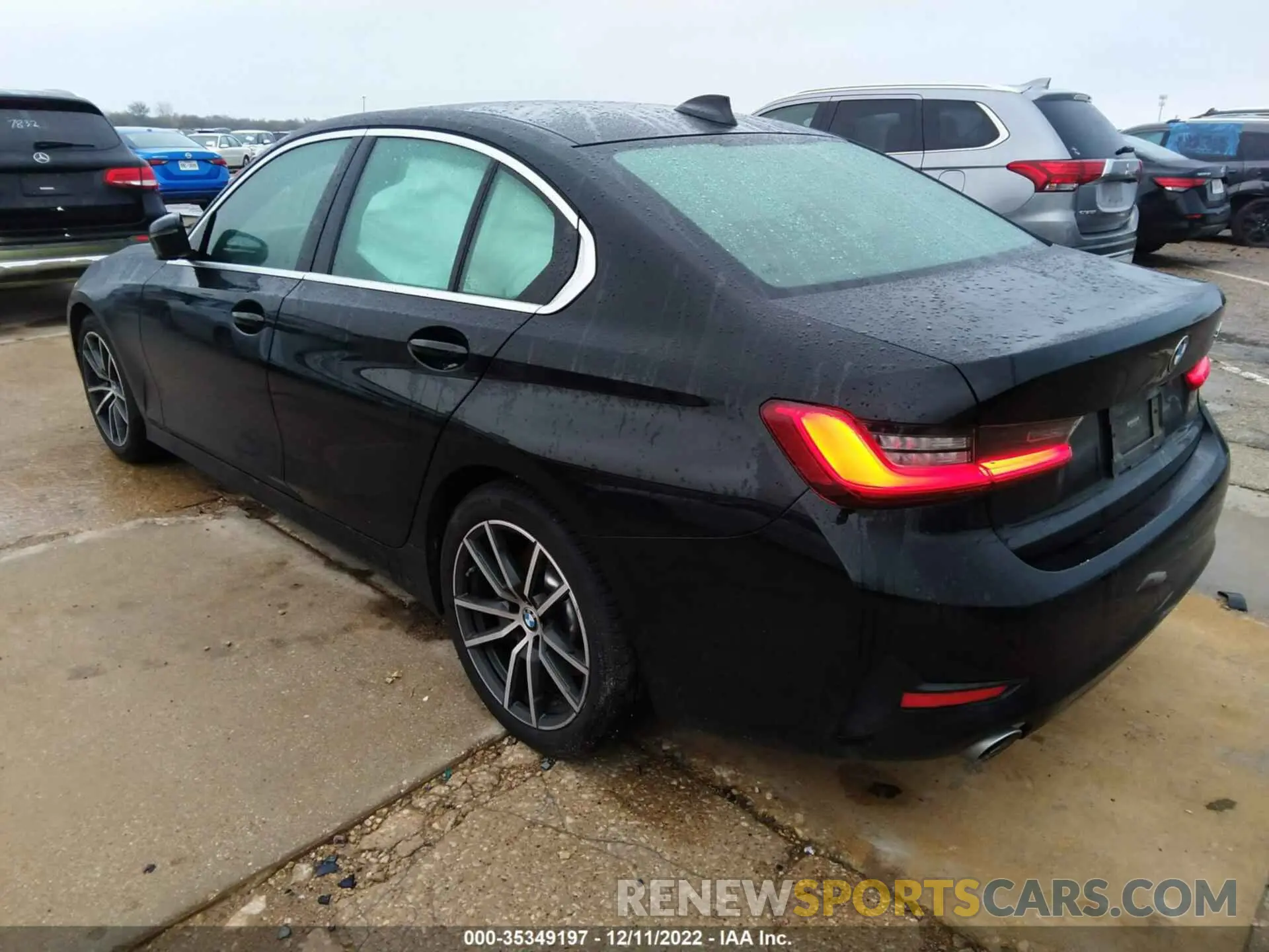 3 Photograph of a damaged car 3MW5R1J07L8B05660 BMW 3 SERIES 2020