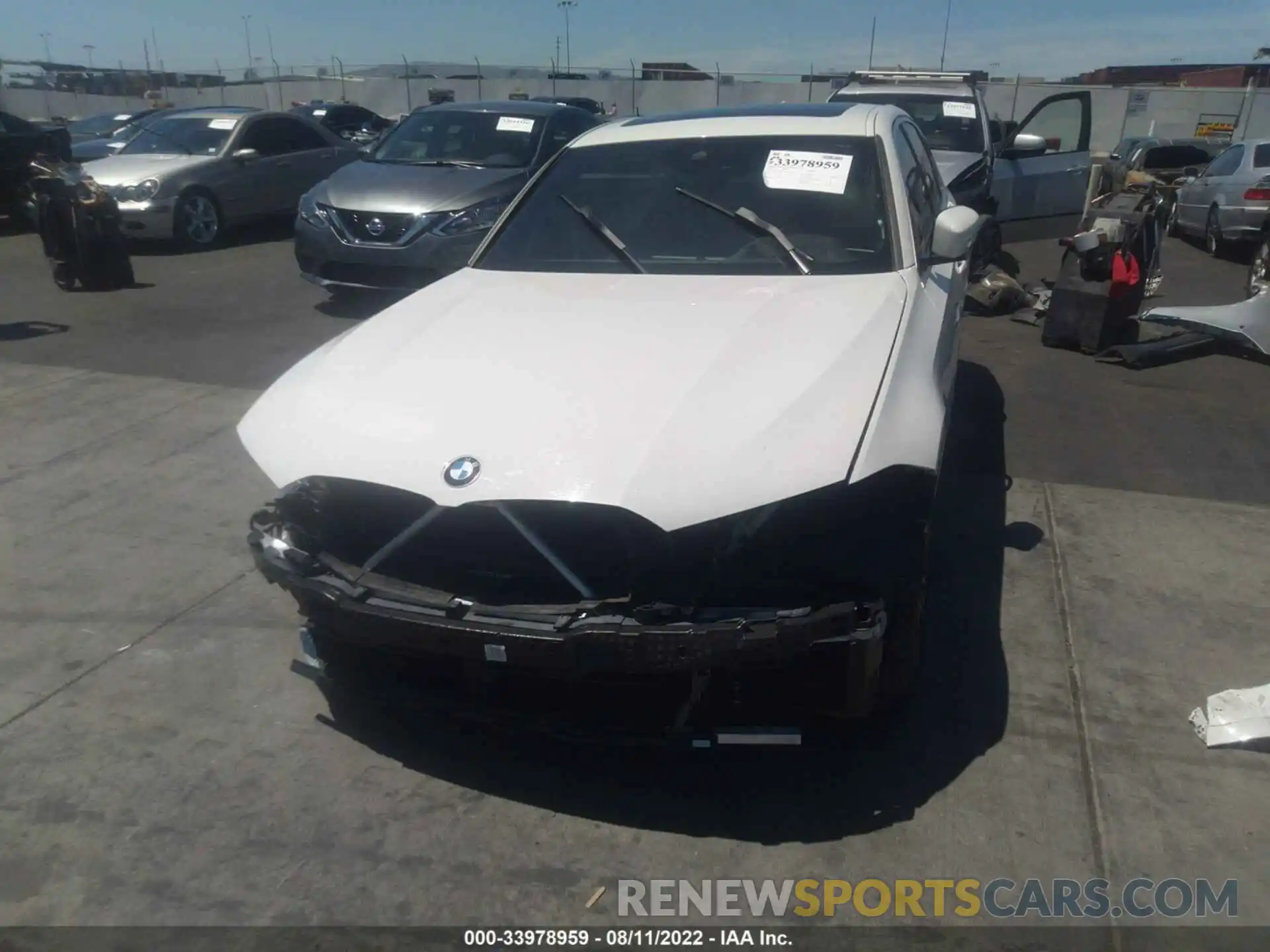 6 Photograph of a damaged car 3MW5R1J07L8B07764 BMW 3 SERIES 2020