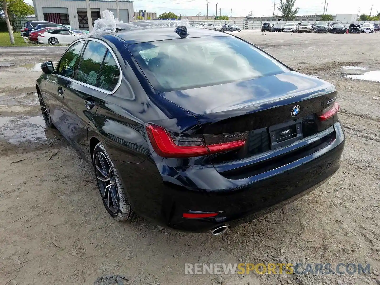 3 Photograph of a damaged car 3MW5R1J07L8B09756 BMW 3 SERIES 2020