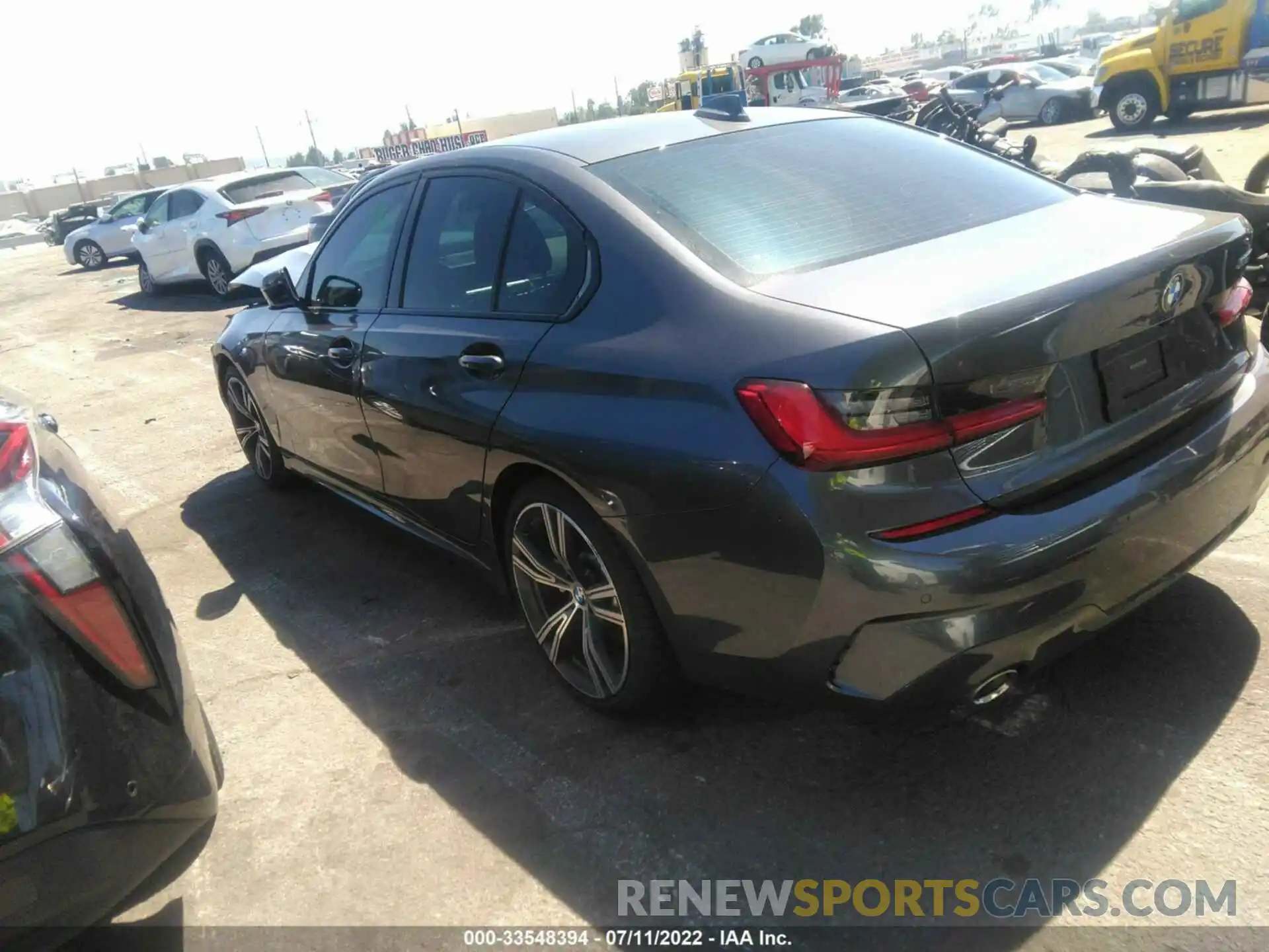 3 Photograph of a damaged car 3MW5R1J07L8B15685 BMW 3 SERIES 2020