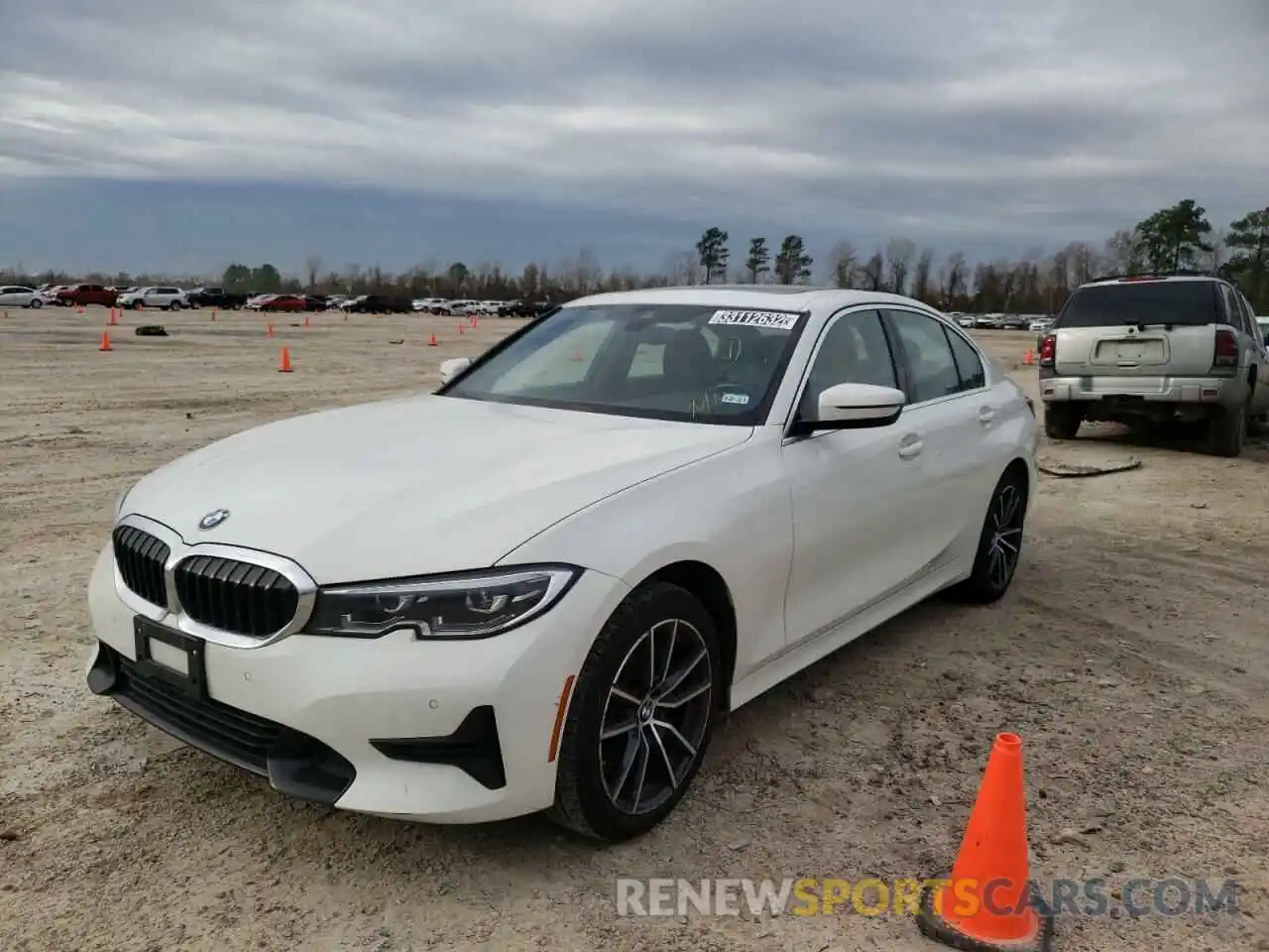 2 Photograph of a damaged car 3MW5R1J07L8B17436 BMW 3 SERIES 2020