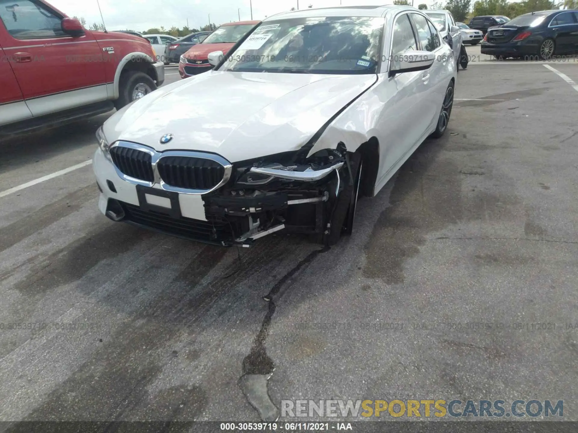 6 Photograph of a damaged car 3MW5R1J07L8B23432 BMW 3 SERIES 2020
