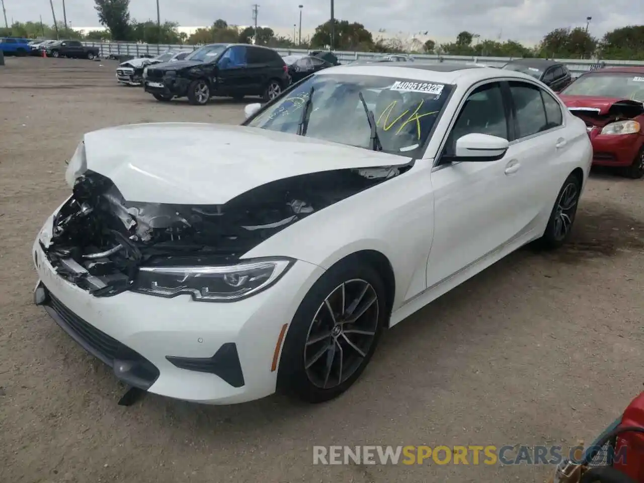 2 Photograph of a damaged car 3MW5R1J07L8B24211 BMW 3 SERIES 2020