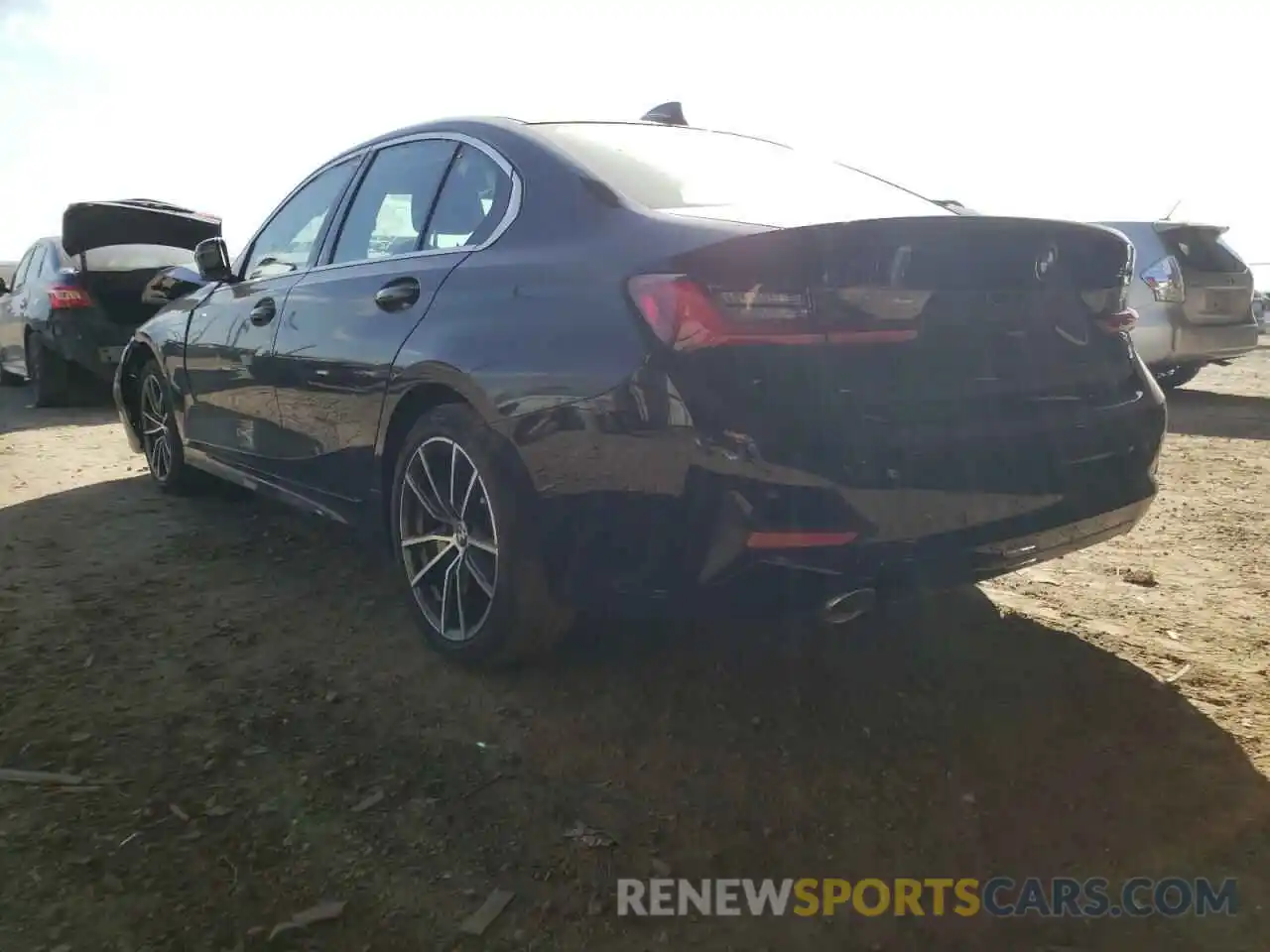 3 Photograph of a damaged car 3MW5R1J07L8B25259 BMW 3 SERIES 2020