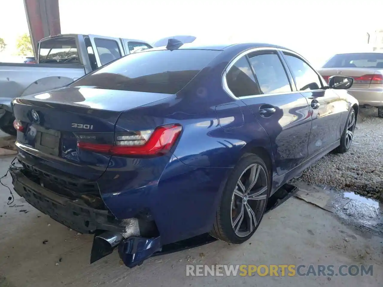 4 Photograph of a damaged car 3MW5R1J07L8B39274 BMW 3 SERIES 2020