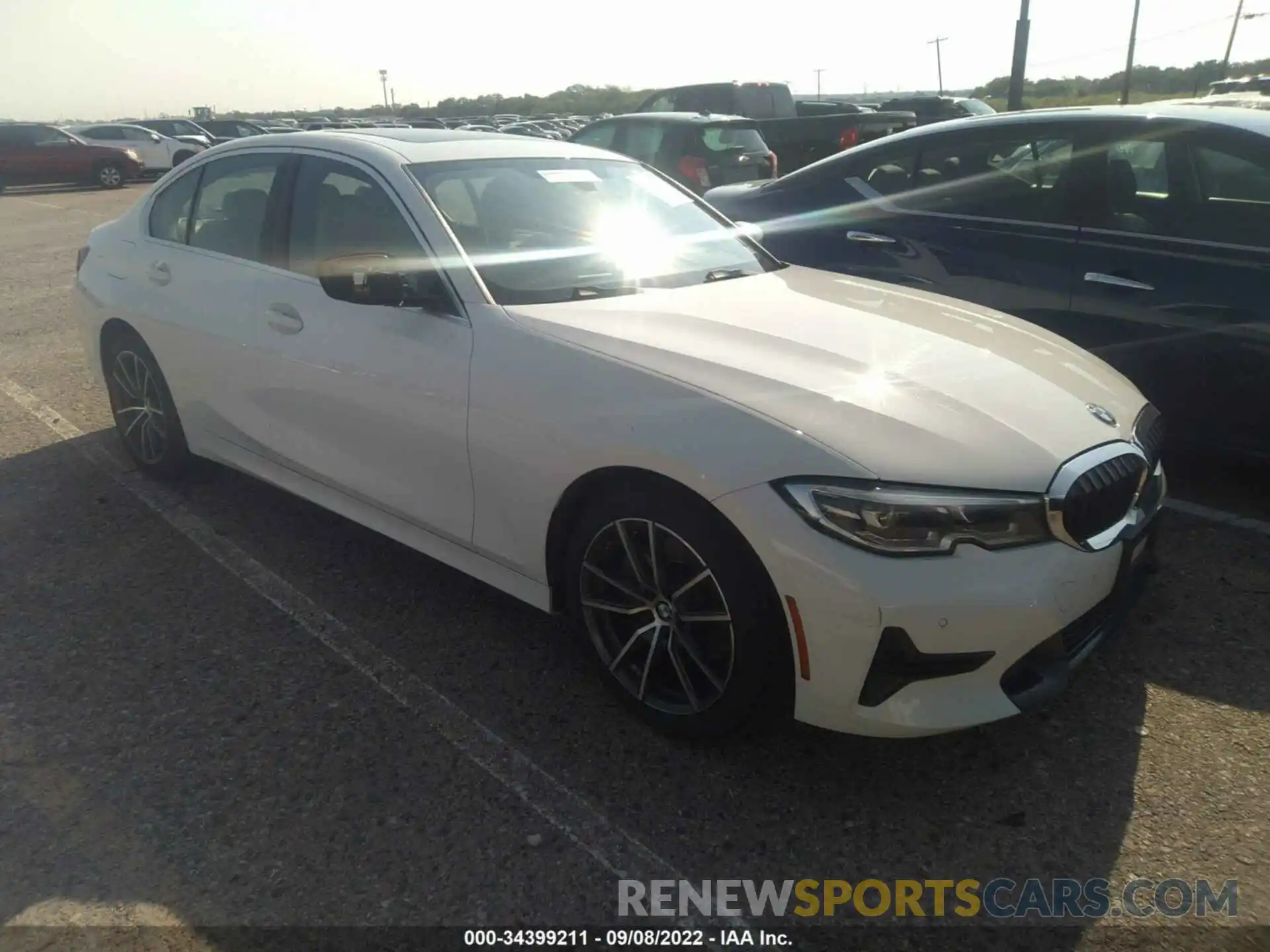 1 Photograph of a damaged car 3MW5R1J08L8B05635 BMW 3 SERIES 2020