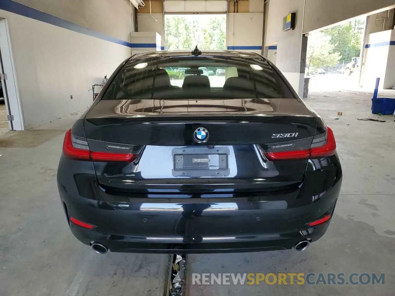 6 Photograph of a damaged car 3MW5R1J08L8B10897 BMW 3 SERIES 2020
