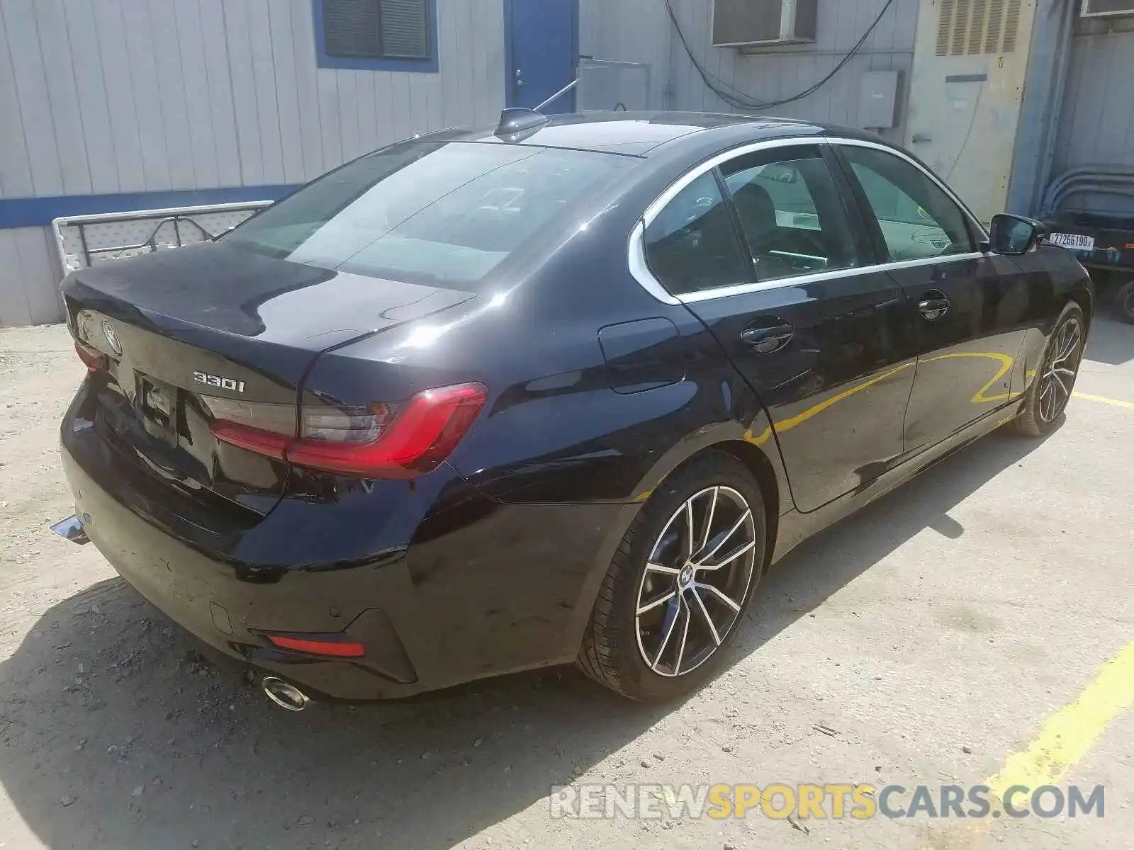 4 Photograph of a damaged car 3MW5R1J08L8B11502 BMW 3 SERIES 2020