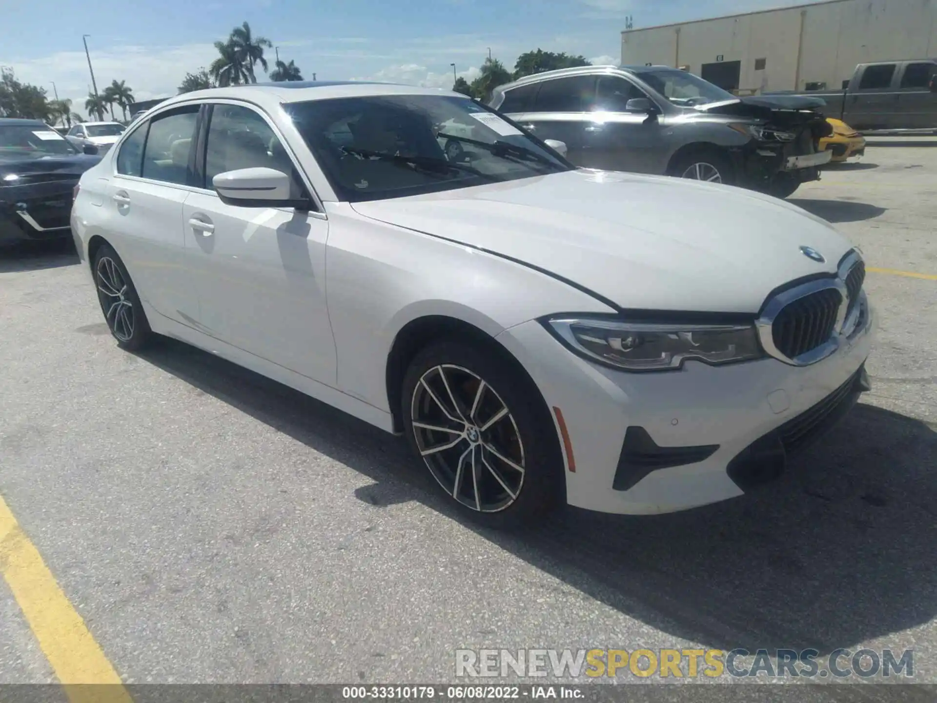 1 Photograph of a damaged car 3MW5R1J08L8B11628 BMW 3 SERIES 2020