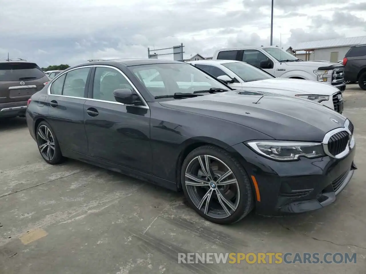 4 Photograph of a damaged car 3MW5R1J08L8B17459 BMW 3 SERIES 2020