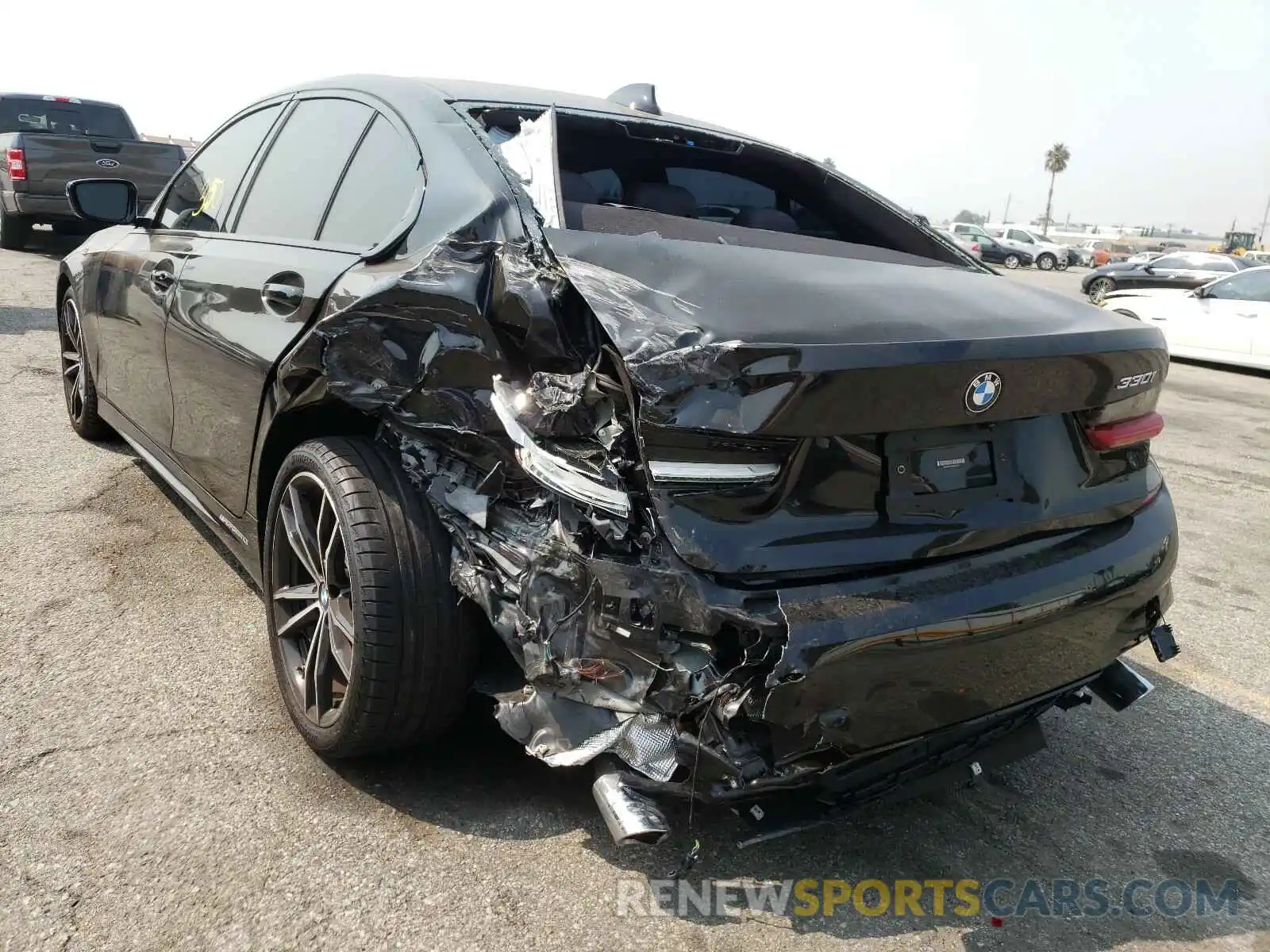 9 Photograph of a damaged car 3MW5R1J08L8B31927 BMW 3 SERIES 2020