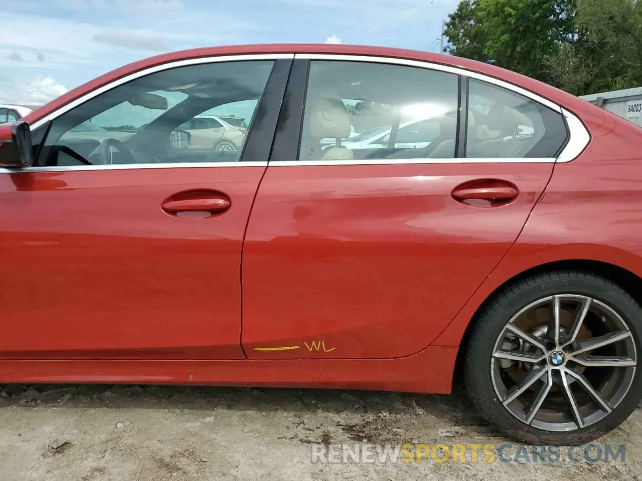 12 Photograph of a damaged car 3MW5R1J08L8B39638 BMW 3 SERIES 2020