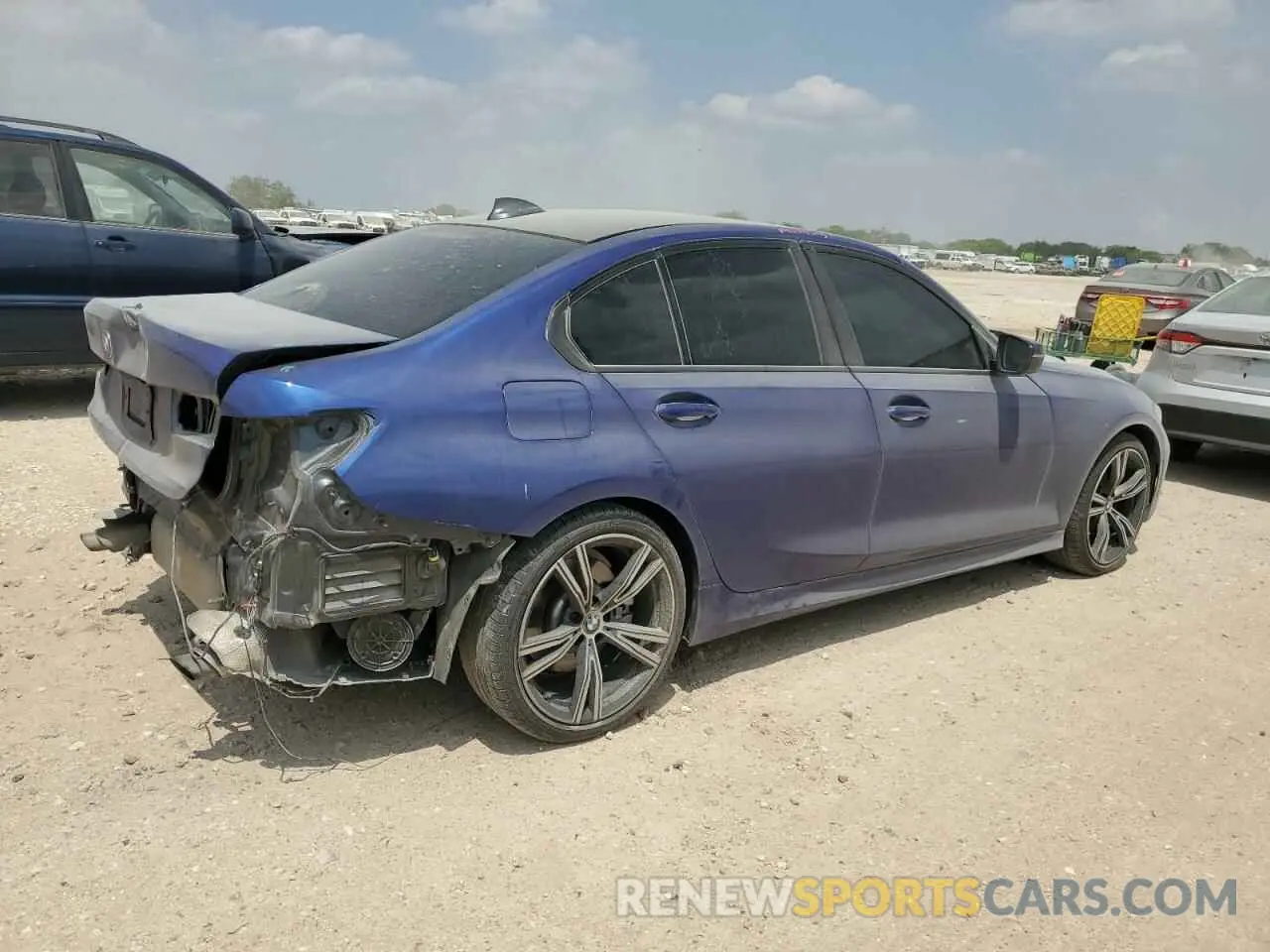 3 Photograph of a damaged car 3MW5R1J08L8B45309 BMW 3 SERIES 2020