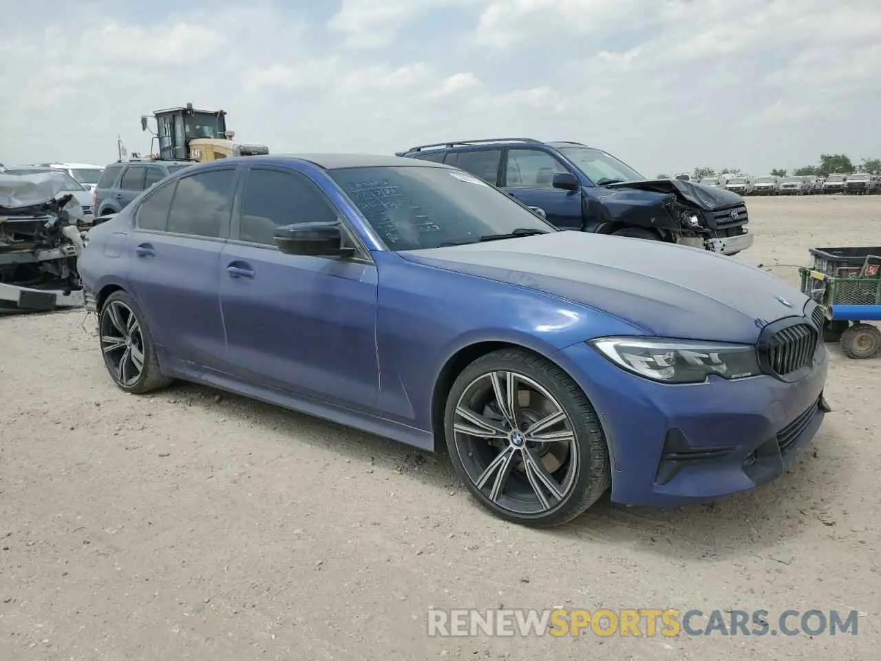 4 Photograph of a damaged car 3MW5R1J08L8B45309 BMW 3 SERIES 2020
