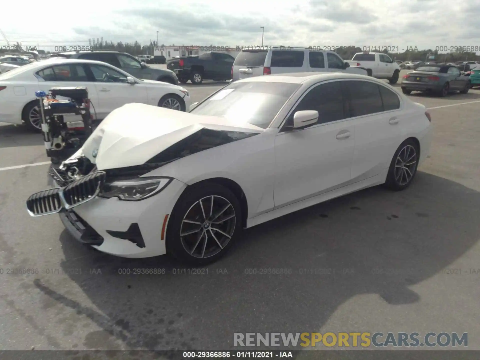 2 Photograph of a damaged car 3MW5R1J08L8B46475 BMW 3 SERIES 2020