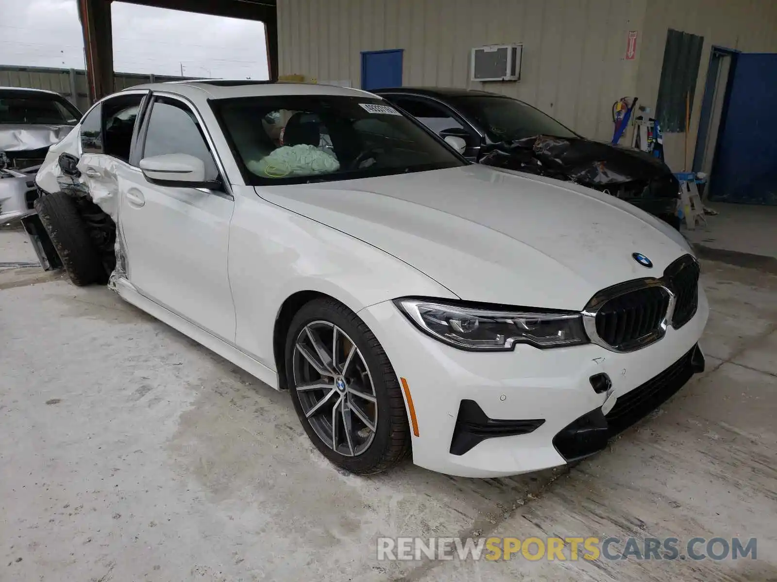 1 Photograph of a damaged car 3MW5R1J09L8B07958 BMW 3 SERIES 2020