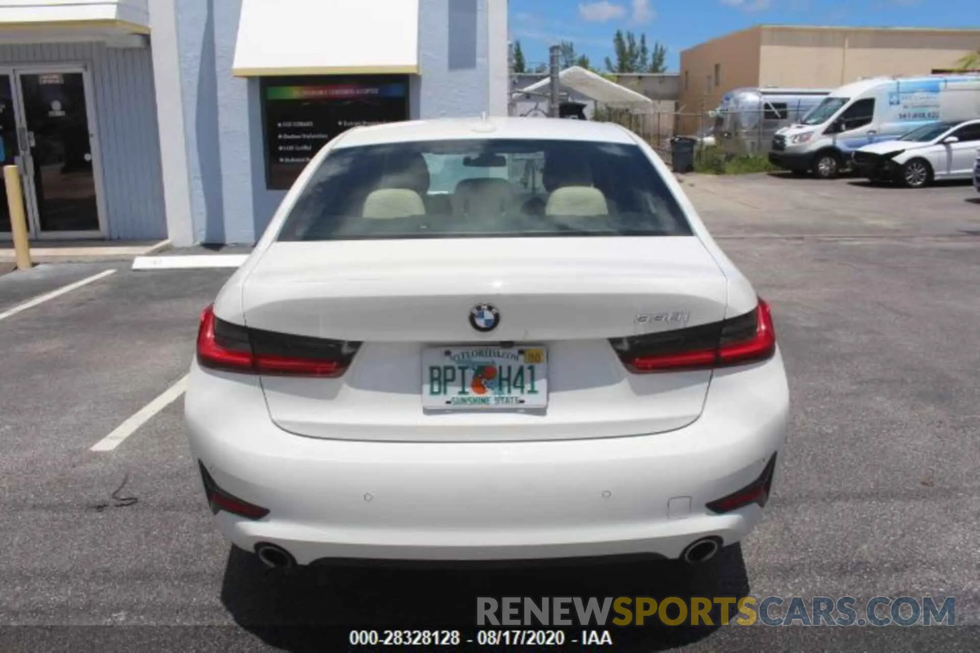 6 Photograph of a damaged car 3MW5R1J09L8B11668 BMW 3 SERIES 2020