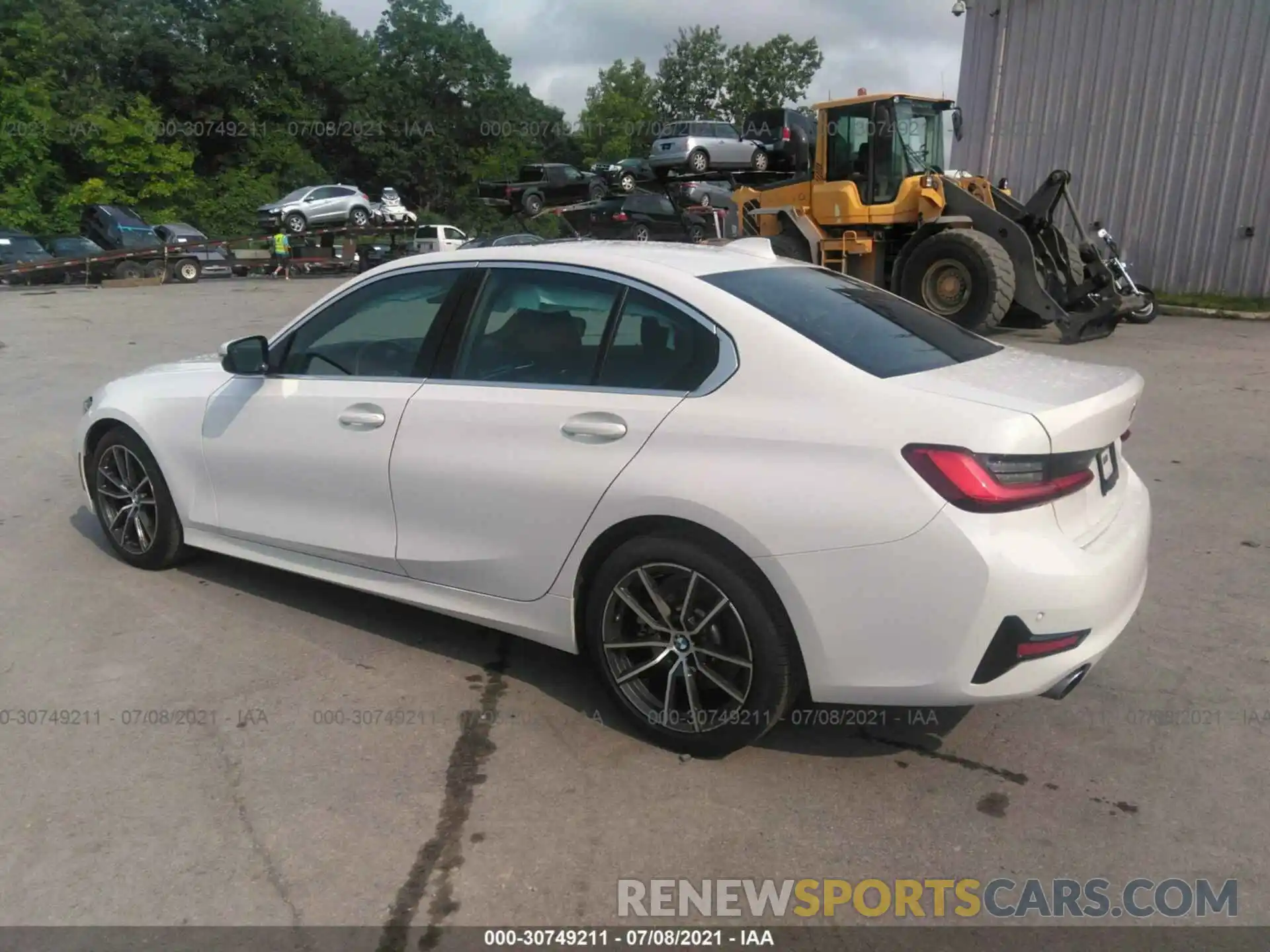 3 Photograph of a damaged car 3MW5R1J09L8B12321 BMW 3 SERIES 2020