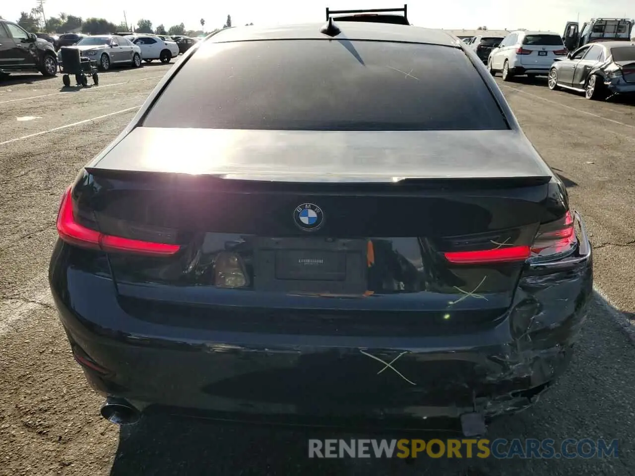 6 Photograph of a damaged car 3MW5R1J09L8B15185 BMW 3 SERIES 2020