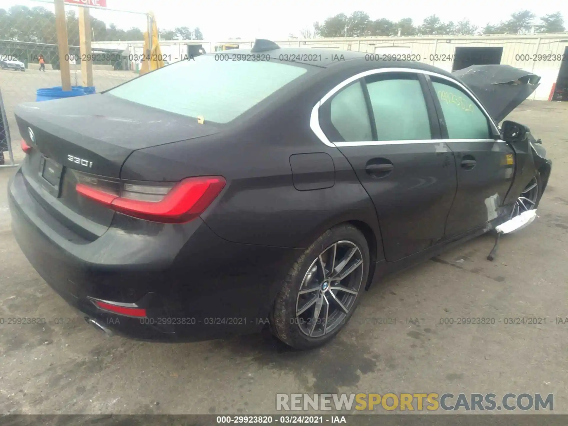 4 Photograph of a damaged car 3MW5R1J09L8B24422 BMW 3 SERIES 2020