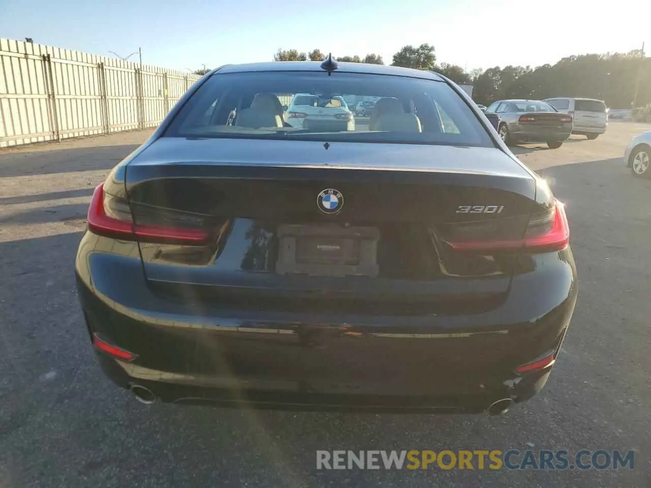 6 Photograph of a damaged car 3MW5R1J0XL8B03918 BMW 3 SERIES 2020