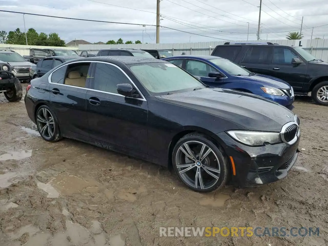 4 Photograph of a damaged car 3MW5R1J0XL8B06396 BMW 3 SERIES 2020