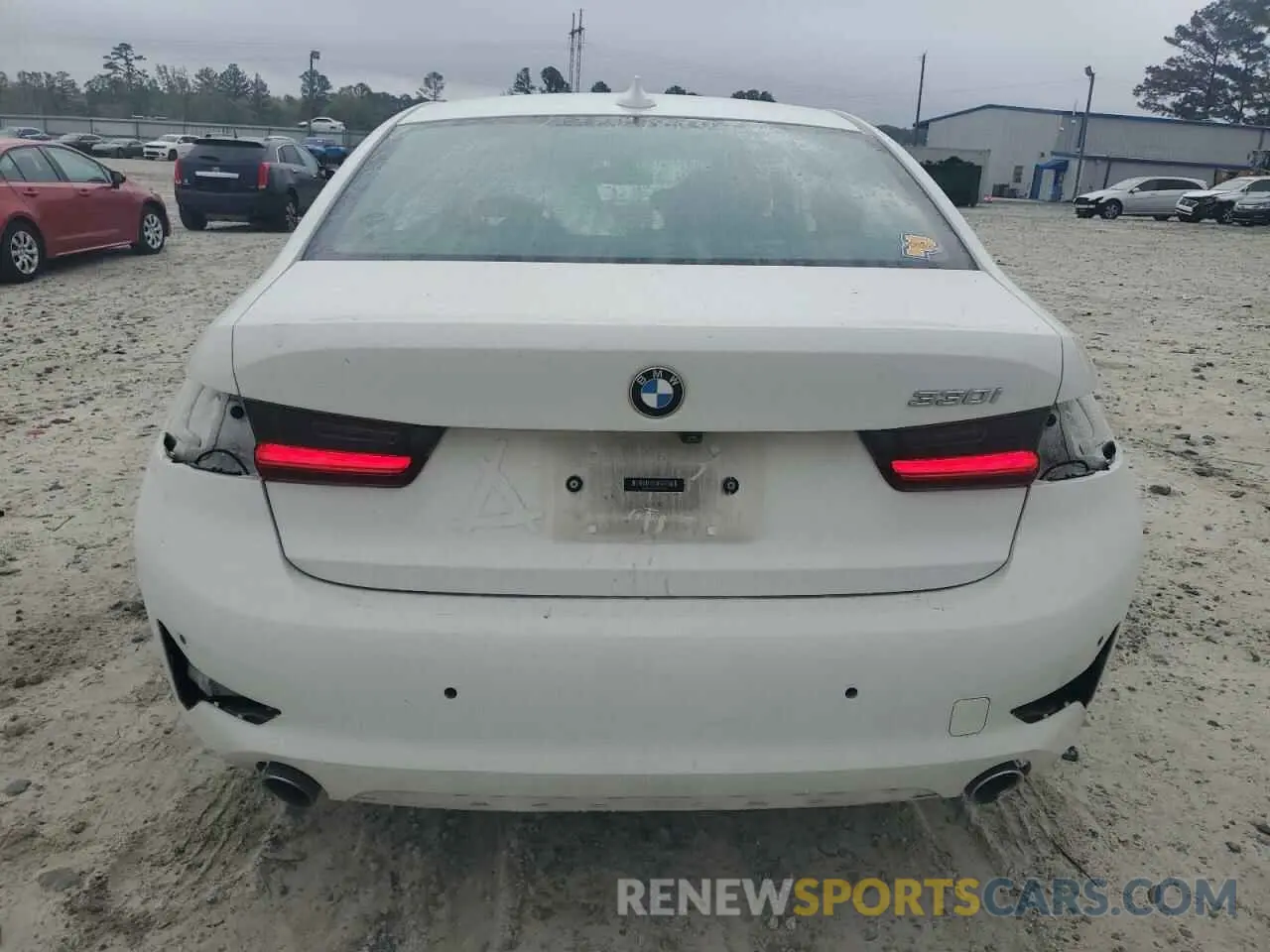 6 Photograph of a damaged car 3MW5R1J0XL8B13090 BMW 3 SERIES 2020