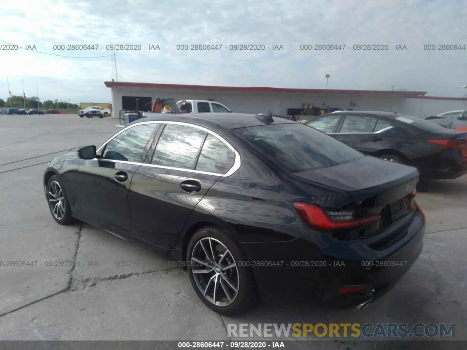 3 Photograph of a damaged car 3MW5R1J0XL8B21934 BMW 3 SERIES 2020