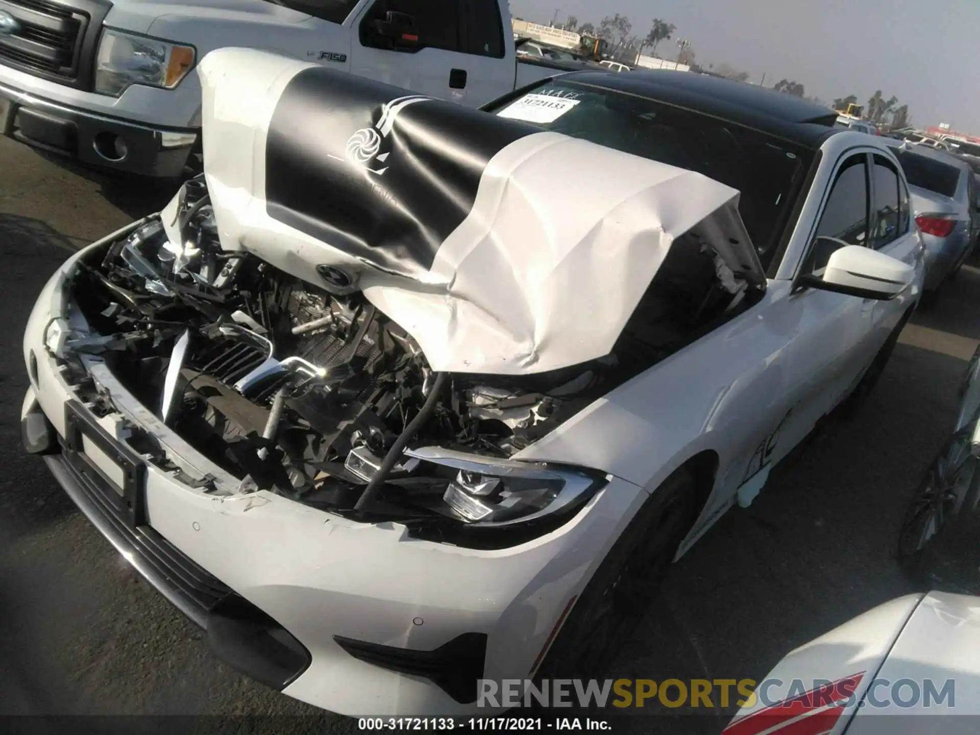 2 Photograph of a damaged car 3MW5R1J0XL8B29094 BMW 3 SERIES 2020