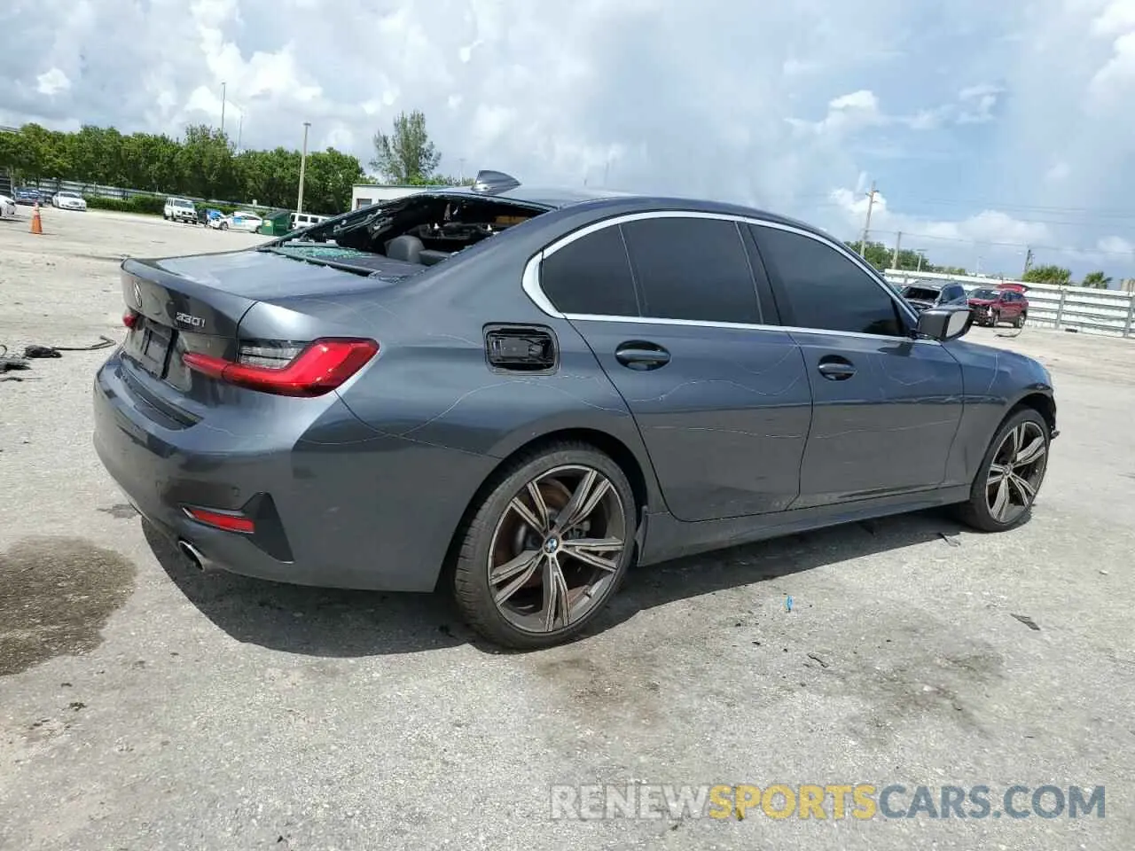3 Photograph of a damaged car 3MW5R1J0XL8B34893 BMW 3 SERIES 2020