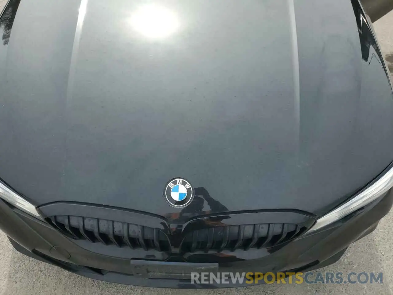 11 Photograph of a damaged car 3MW5R7J00L8B03977 BMW 3 SERIES 2020