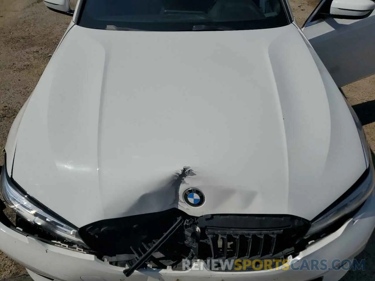 11 Photograph of a damaged car 3MW5R7J00L8B06412 BMW 3 SERIES 2020