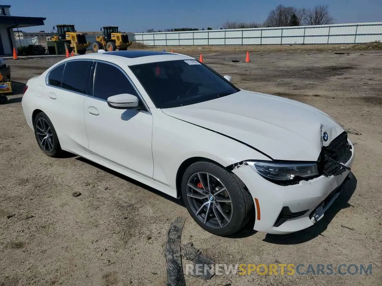 4 Photograph of a damaged car 3MW5R7J00L8B06412 BMW 3 SERIES 2020