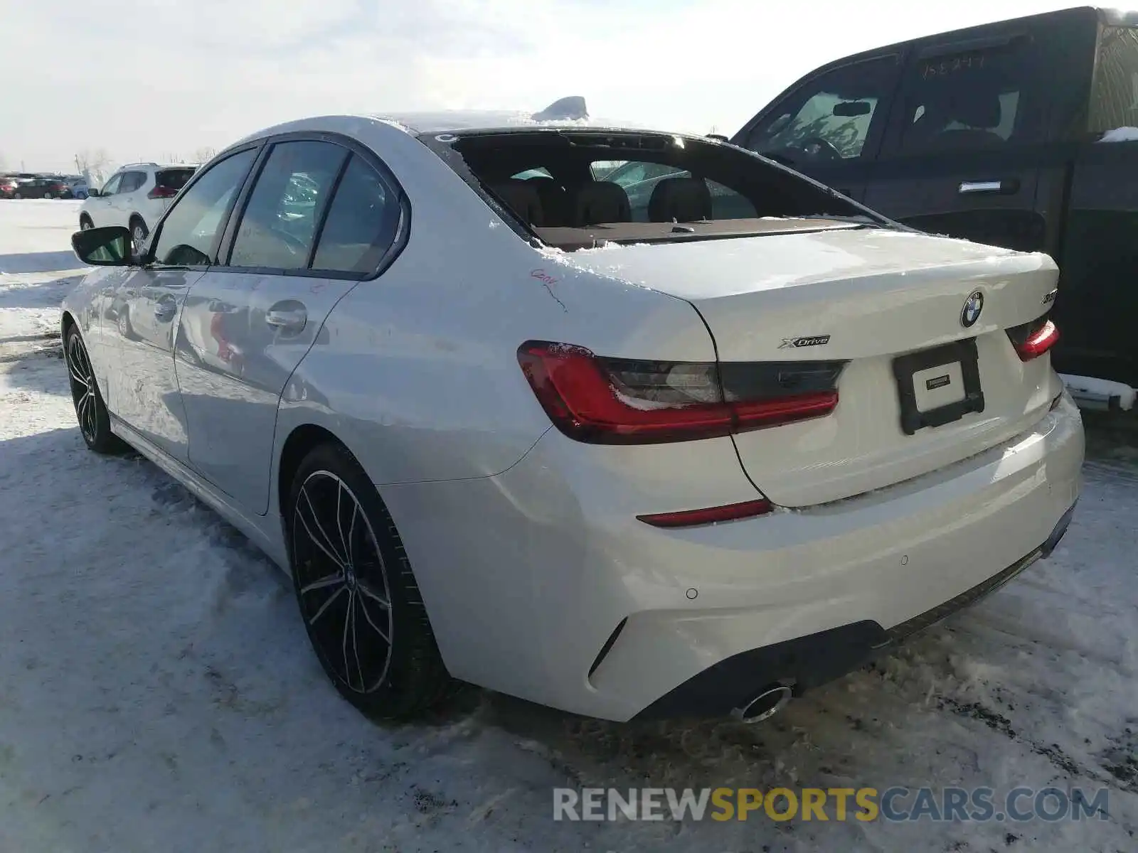 3 Photograph of a damaged car 3MW5R7J00L8B17541 BMW 3 SERIES 2020