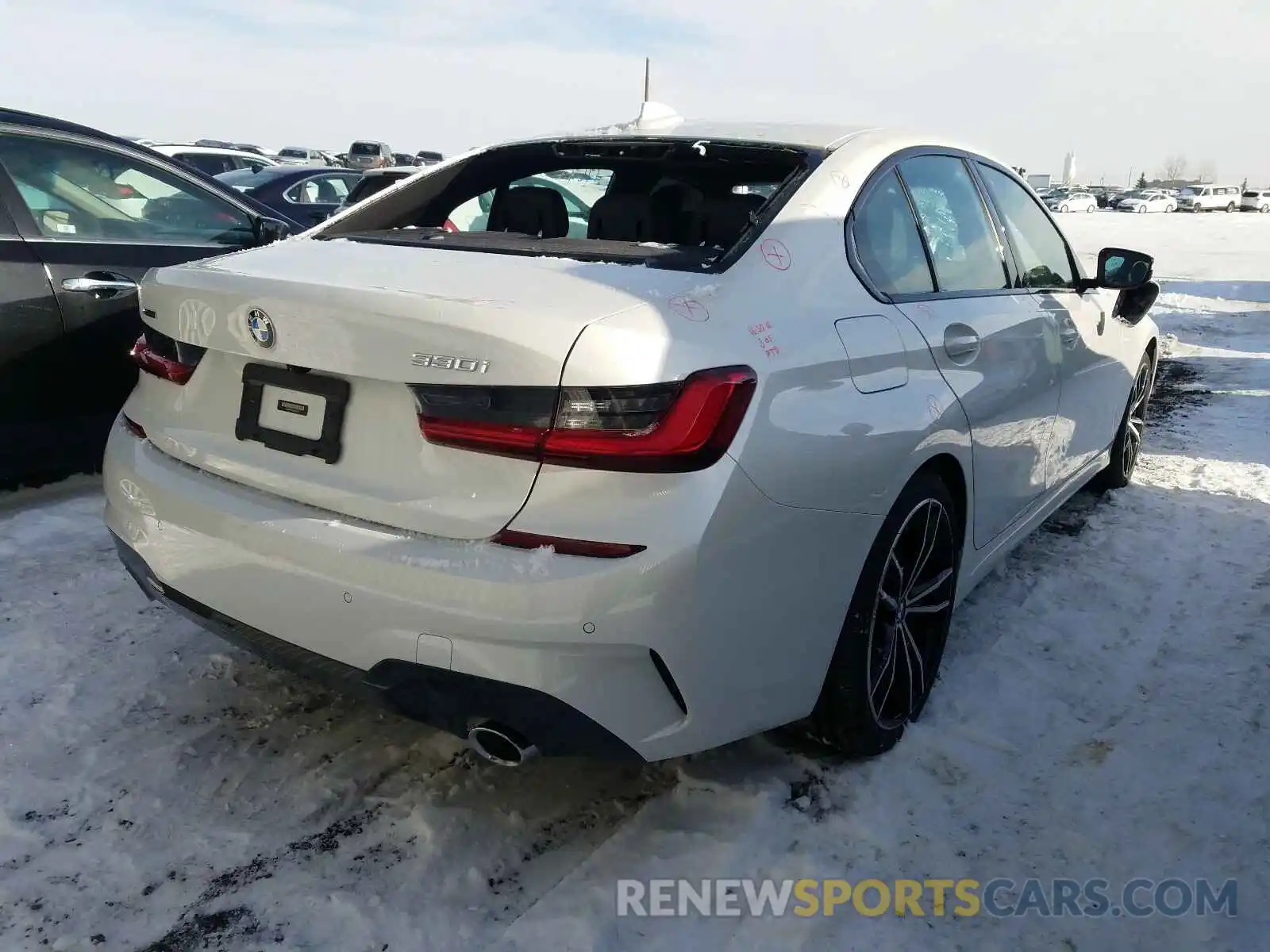 4 Photograph of a damaged car 3MW5R7J00L8B17541 BMW 3 SERIES 2020