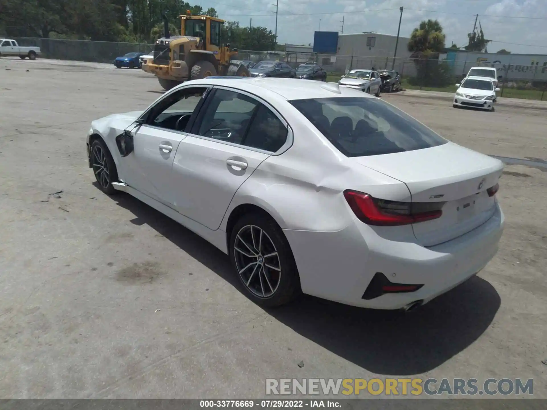 3 Photograph of a damaged car 3MW5R7J00L8B20603 BMW 3 SERIES 2020