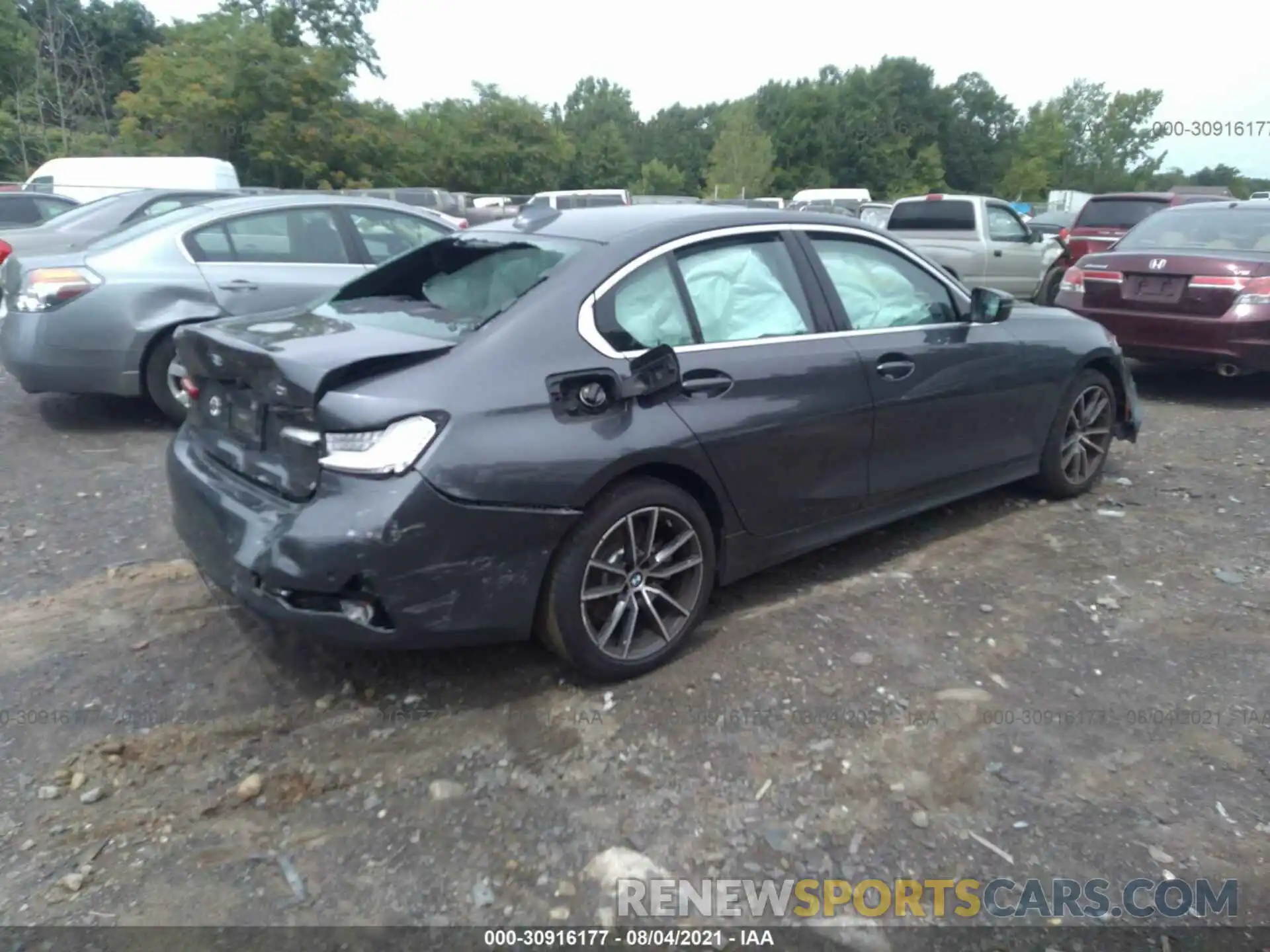 4 Photograph of a damaged car 3MW5R7J00L8B30306 BMW 3 SERIES 2020