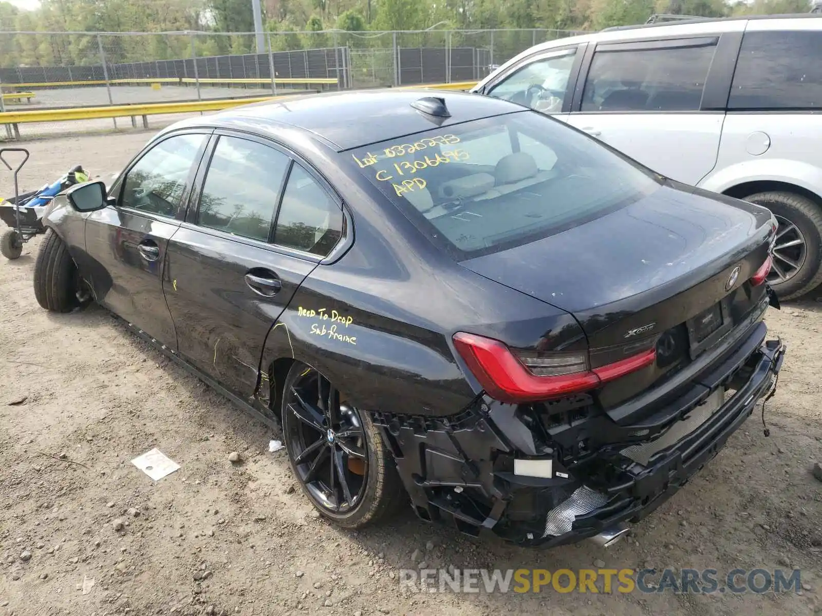 3 Photograph of a damaged car 3MW5R7J00L8B42293 BMW 3 SERIES 2020